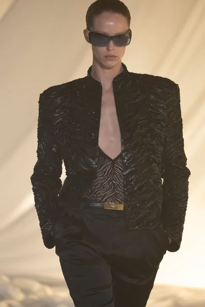Look 54